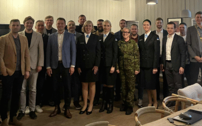 11.11.2025: MEIL KÜLAS KRISTEL TOROP, SIRLEY MÄGI, LIISI PUHK JA MARI RANDMÄE NAISKODUKAITSE RAE JAOSKONNAST